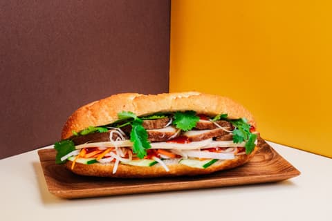 BANH MI XIN CHAO