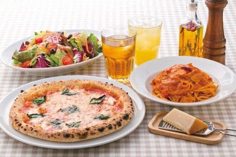 Capricciosa Pizza
