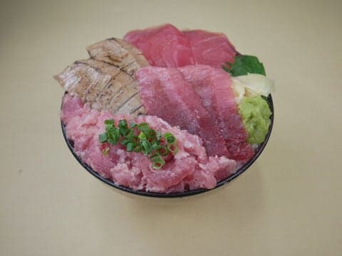 YAMATO SAKANA