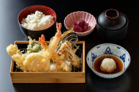 Tempura Kikuya