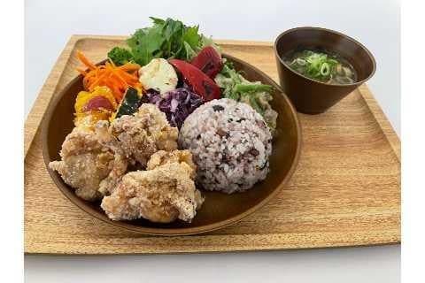 TORIMARU SHOKUDO × TANITA CAFE