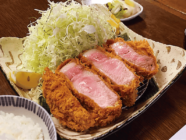 Tomikinton